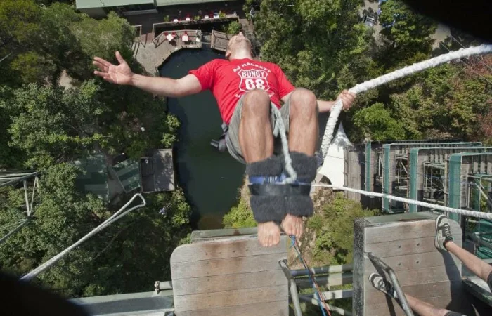 Bungy Jump Cairns – Skypark by AJ Hackett