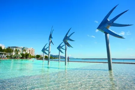 cairns-lagoon-and-esplanade