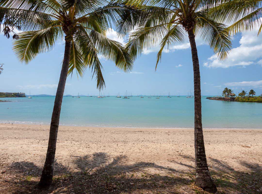 Airlie-Beach