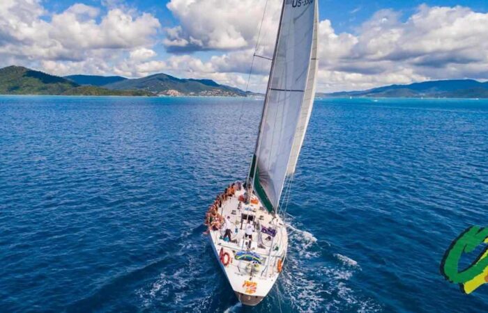 Spank Me 2 days / 2 nights sailing Whitsundays